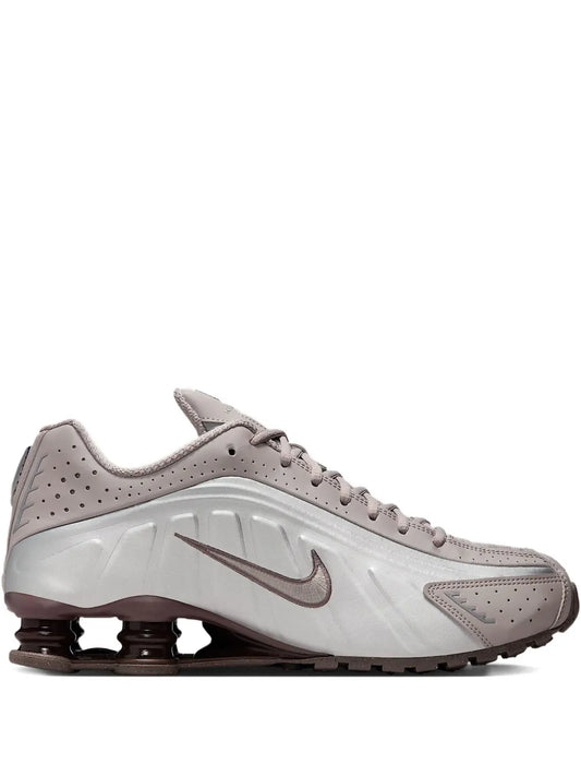 Nike Shox R4 Cave Stone Sneakers floriamart.shop