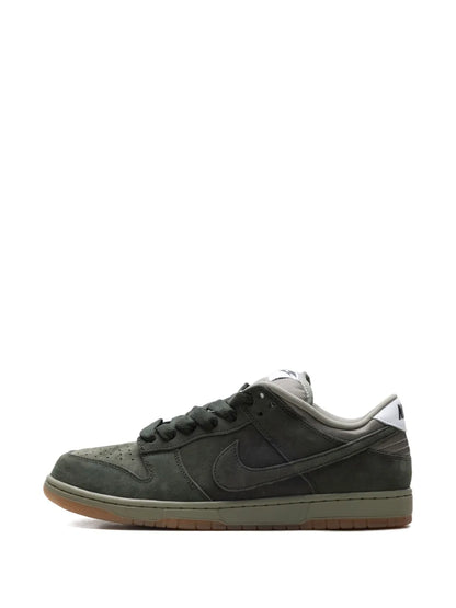 Nike Sb Dunk Low Pro B Sneakers floriamart.shop