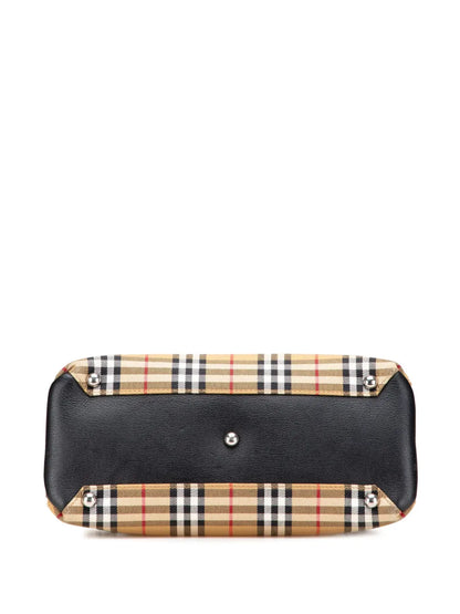 Pre-OwnedBurberry Pre-Owned2000-2017 Medium House Check Canvas Banner satchel