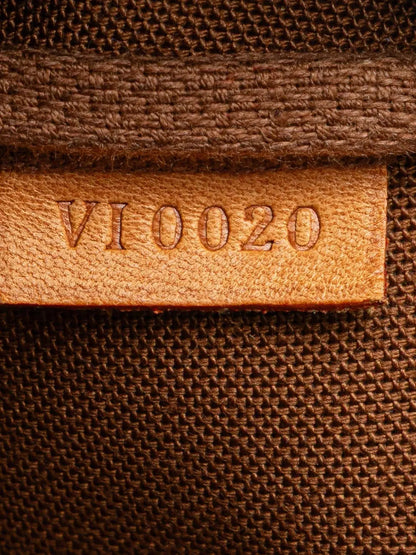 Pre-OwnedLouis Vuitton Pre-Owned2000 Monogram Pochette Accessoires shoulder bag
