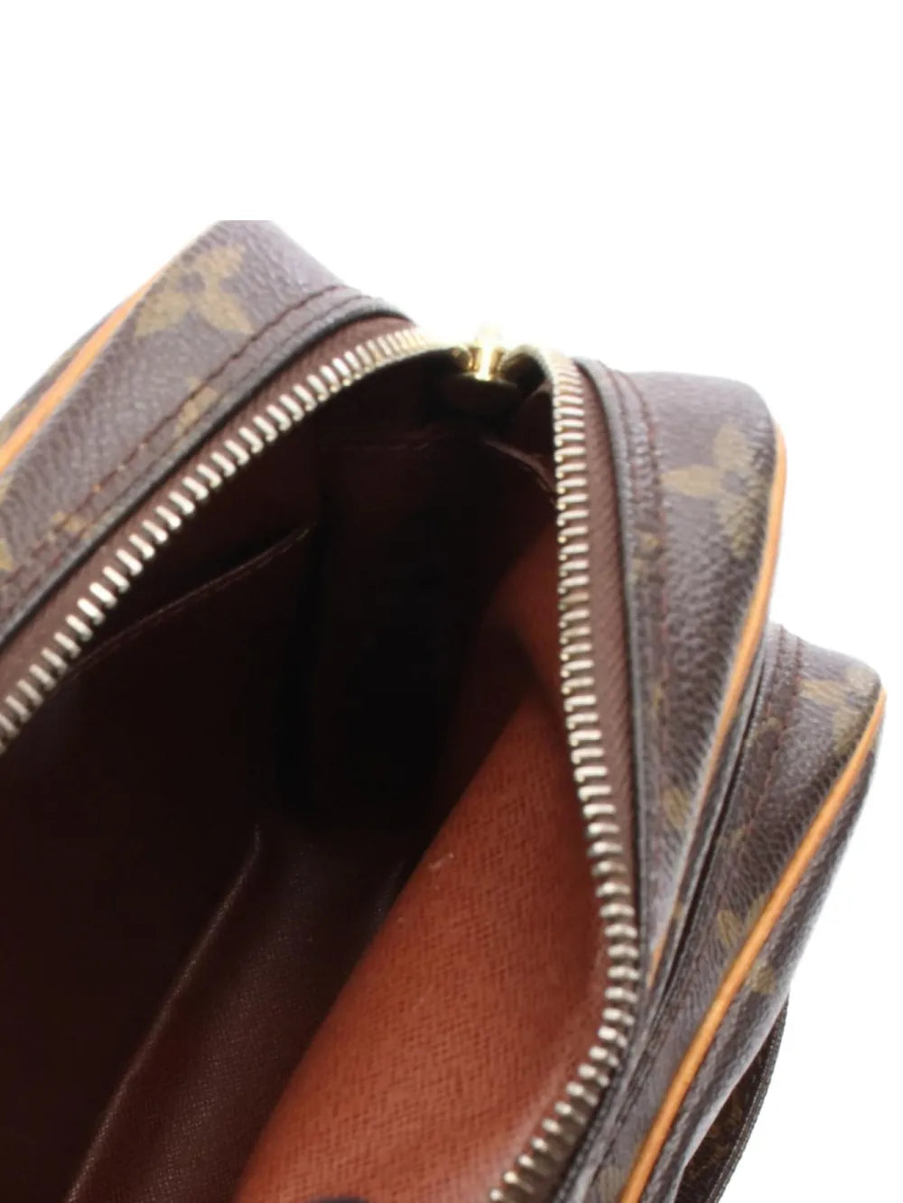 Pre-OwnedLouis Vuitton Pre-Owned2005 Amazon monogram cross body bag