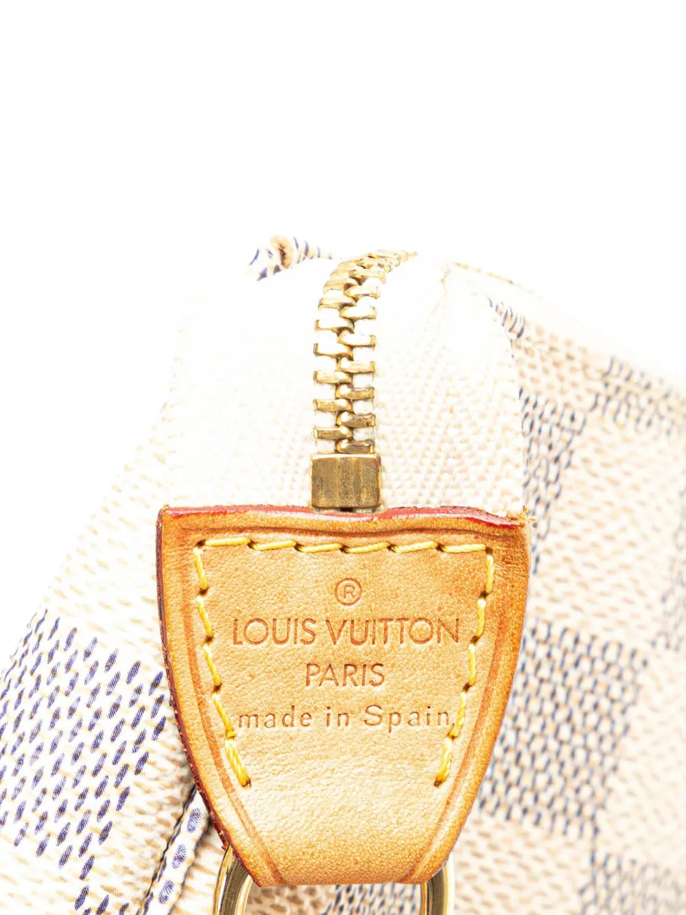 Pre-OwnedLouis Vuitton Pre-Owned2007 Damier Azur Pochette Accessoires shoulder bag
