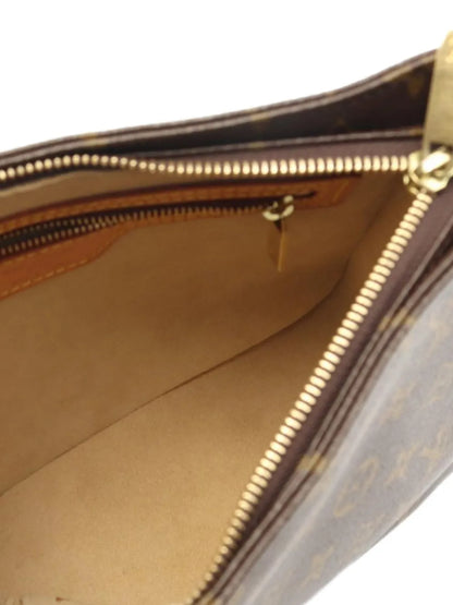 Pre-OwnedLouis Vuitton Pre-Owned2004 Looping MM shoulder bag