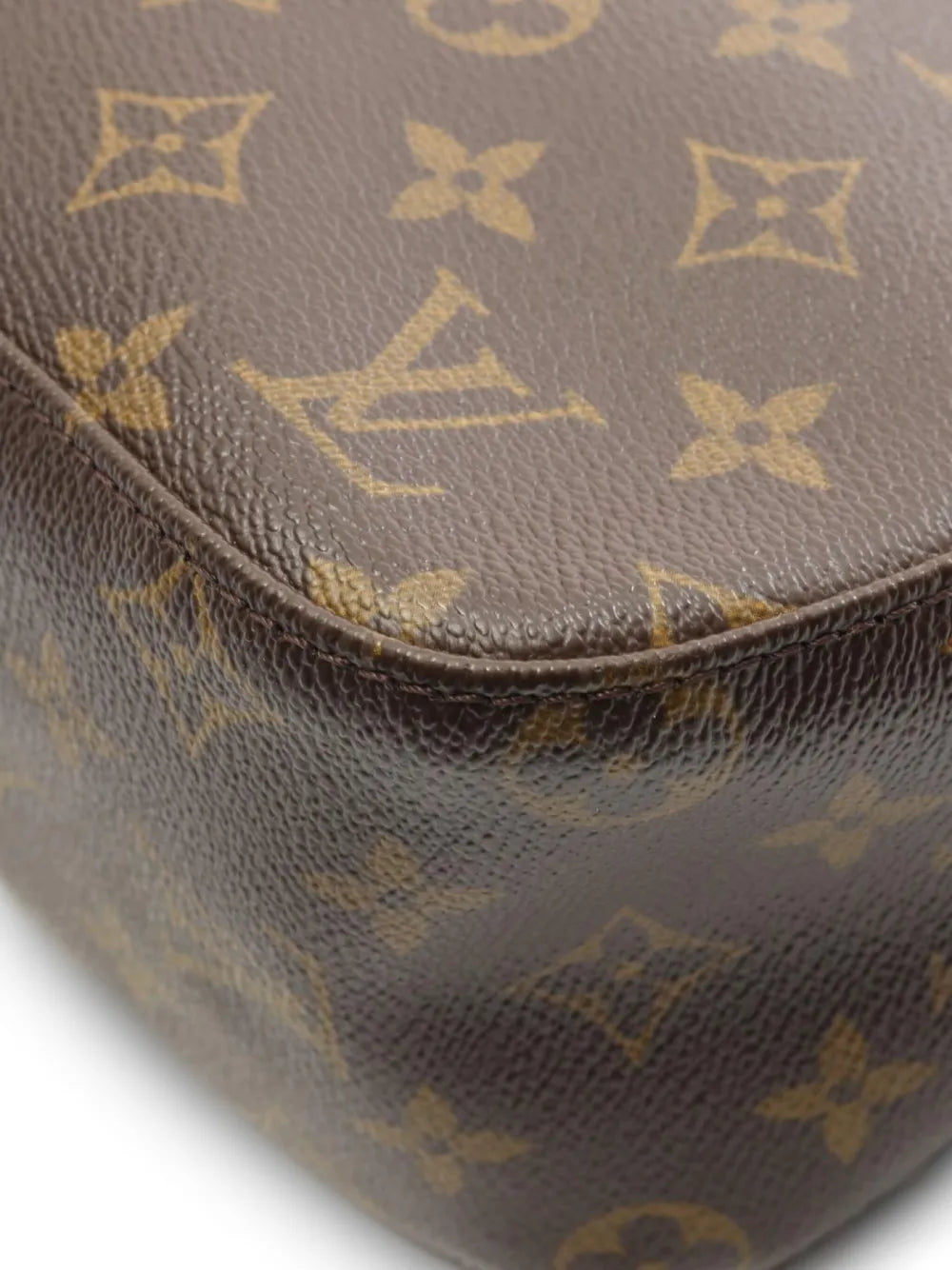 Pre-OwnedLouis Vuitton Pre-Owned2004 Looping MM shoulder bag