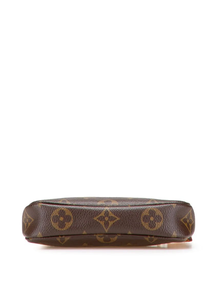 Pre-OwnedLouis Vuitton Pre-Owned2004 Monogram Mini Pochette Accessoires handbag