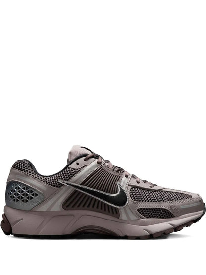 Nike Zoom Vomero 5 Cave Stone Sneakers floriamart.shop