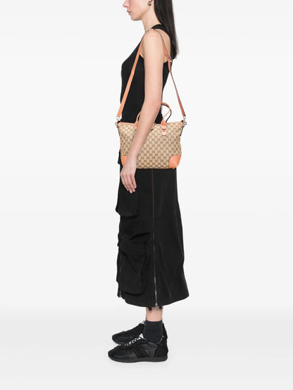 Pre-OwnedGucci Pre-Owned2000-2015 GG Canvas Heart Bit satchel