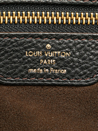 Pre-OwnedLouis Vuitton Pre-Owned2010 Monogram Mahina Stellar PM satchel