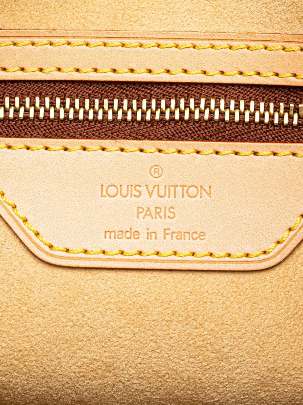 Pre-OwnedLouis Vuitton Pre-Owned2001 Nomade Petit bucket bag