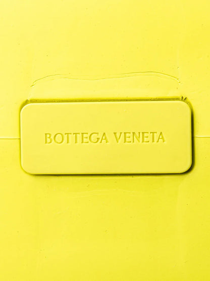 Pre-OwnedBottega Veneta Pre-Owned2012-2025 Medium Matte Rubber Arco tote bag