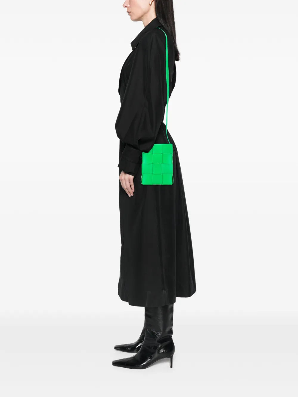 Pre-OwnedBottega Veneta Pre-Owned2012-2025 Mini Nappa Intrecciato Vertical Cassette crossbody bag