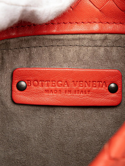 Pre-OwnedBottega Veneta Pre-Owned2010 Nappa Intrecciato bucket bag