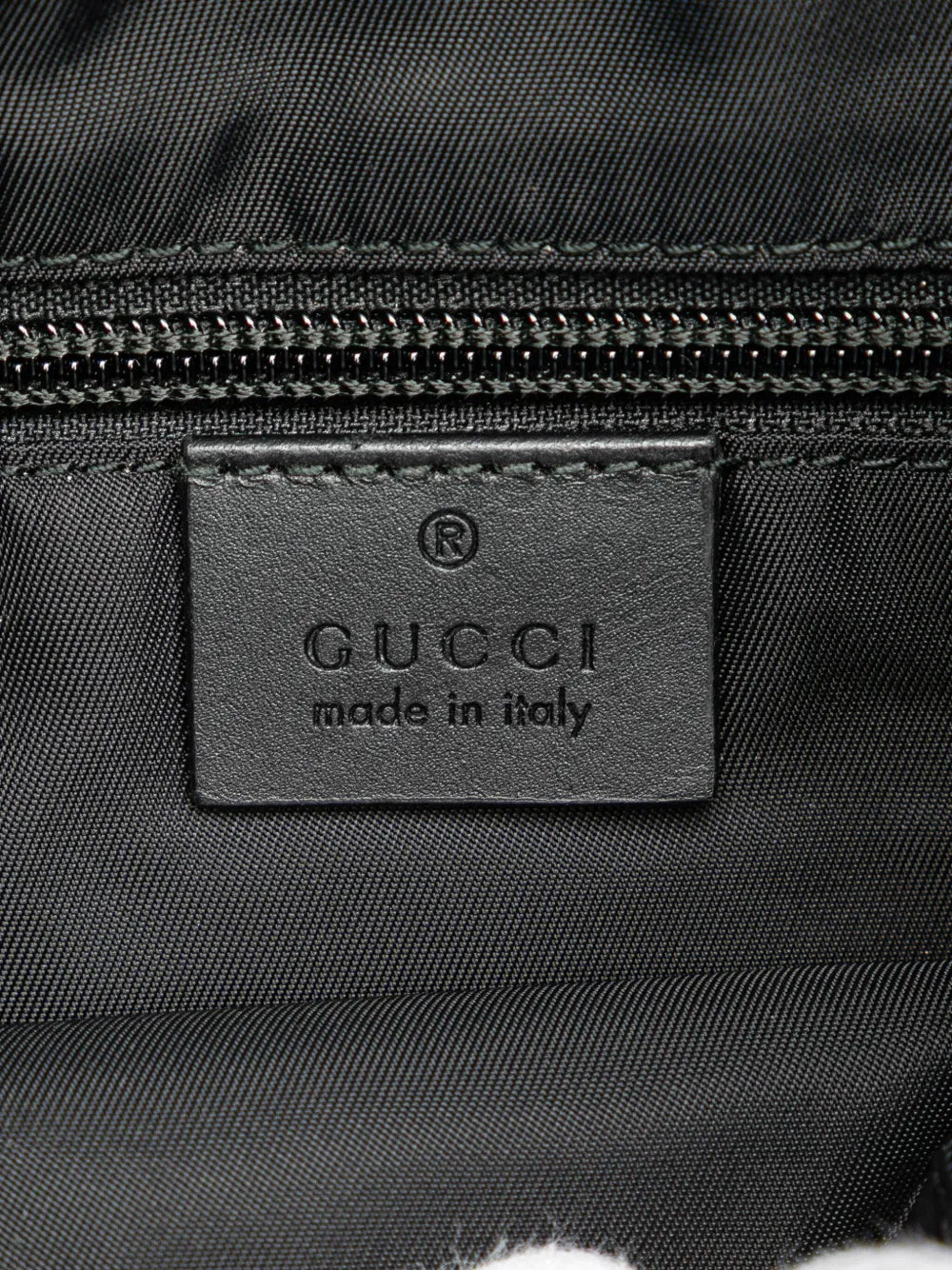 Pre-OwnedGucci Pre-Owned2000-2015 GG Supreme Web crossbody bag