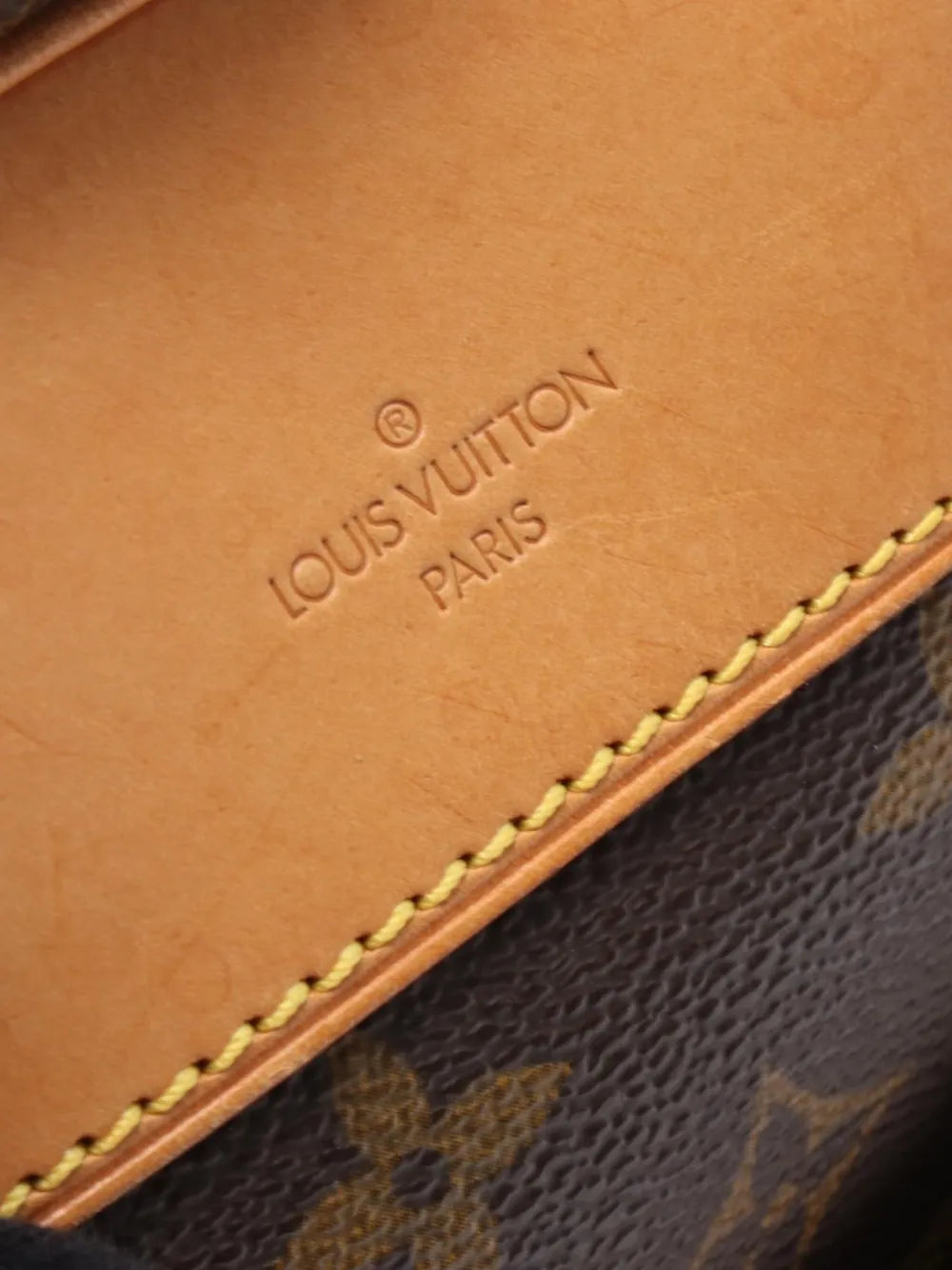 Pre-OwnedLouis Vuitton Pre-Owned1998 Deauville handbag