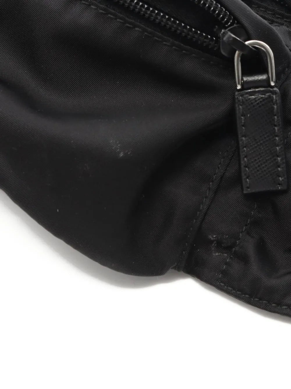 Pre-OwnedPrada Pre-Owned2010s Tessuto Montagn bag
