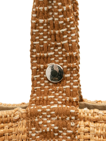 Pre-OwnedHermre-Owned1990-2010 Woven Straw Saxo MM bucket bag
