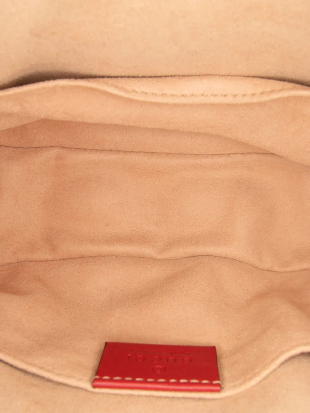 Pre-OwnedGucci Pre-Owned2016-2025 Small GG Marmont Matelasse Leather belt bag