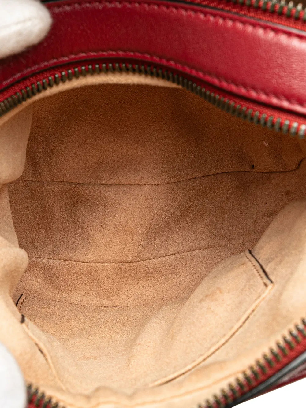 Pre-OwnedGucci Pre-Owned2016-2025 GG Marmont Matelasse Leather Double Zip crossbody bag