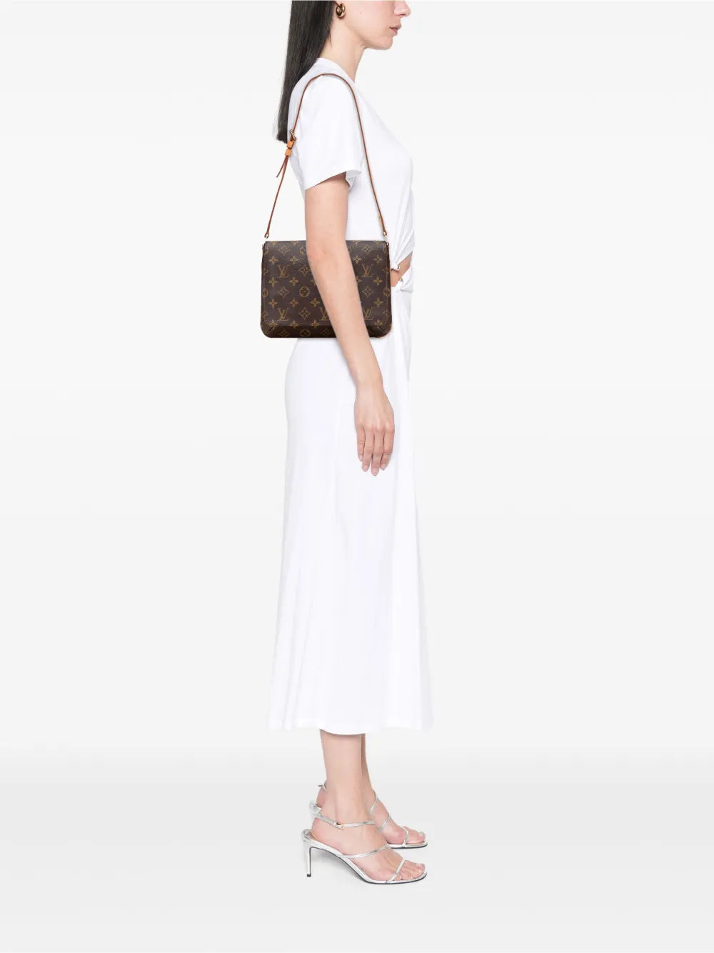 Pre-OwnedLouis Vuitton Pre-Owned2000 Monogram Musette Tango Short Strap shoulder bag