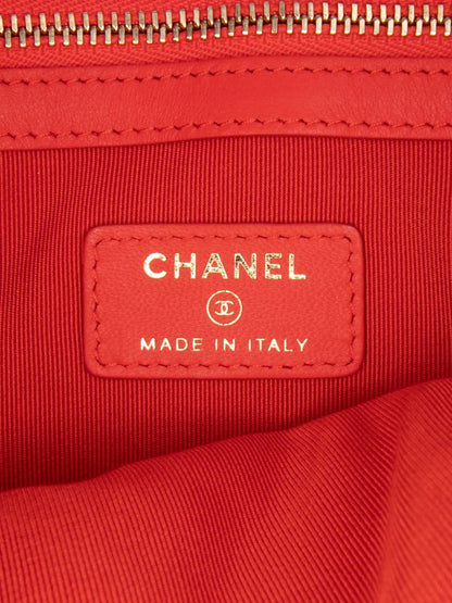 Pre-OwnedCHANEL Pre-Owned2016-2017 Medium Quilted Lambskin O Case clutch bag