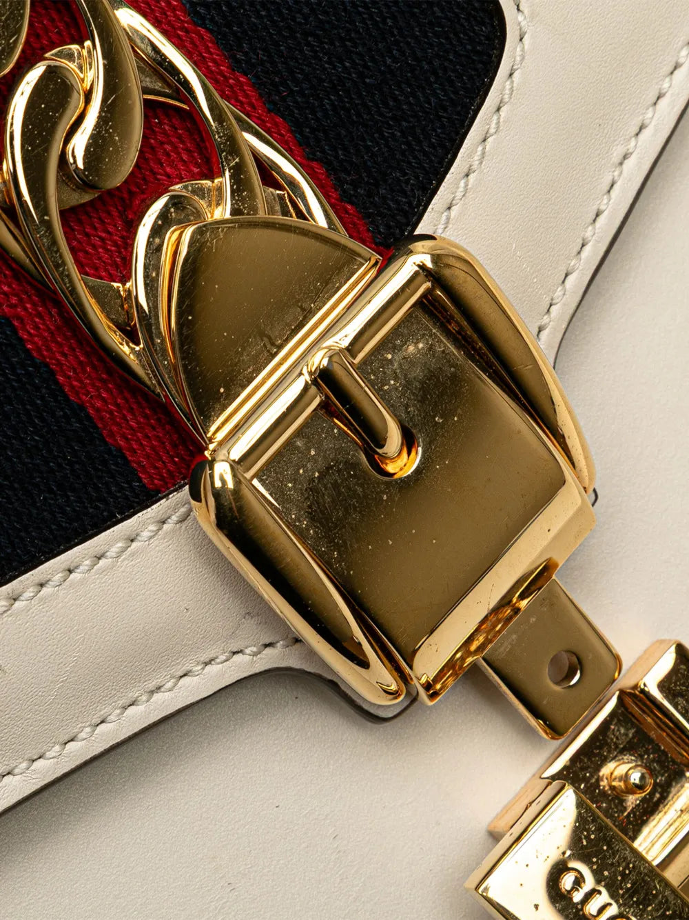 Pre-OwnedGucci Pre-Owned2000-2015 Small Leather Sylvie satchel