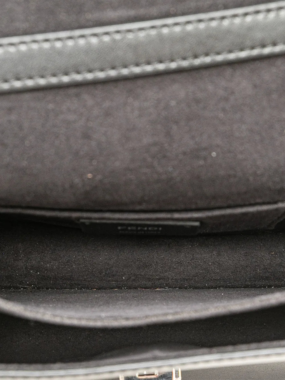 Pre-OwnedFendi Pre-Owned2010-2025 Mini Leather Monster Kan I crossbody bag