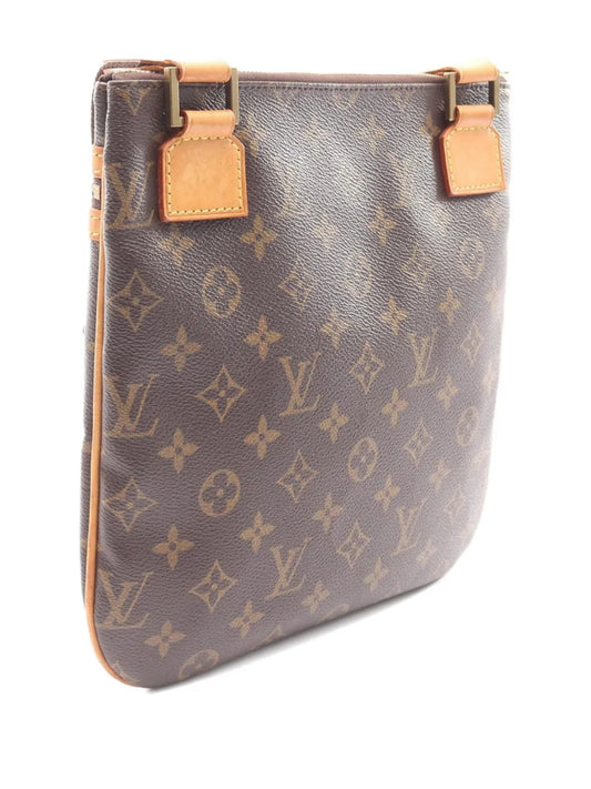 Pre-OwnedLouis Vuitton Pre-Owned2005 Monogram Bosphore shoulder bag