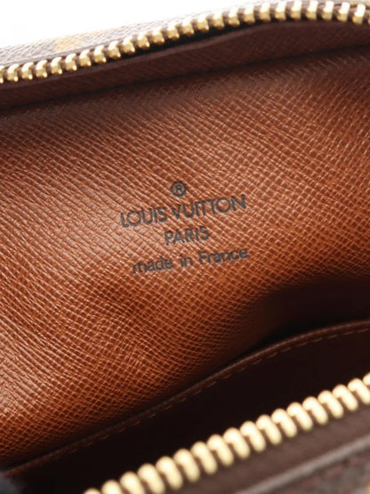 Pre-OwnedLouis Vuitton Pre-Owned2000s Amazon shoulder bag