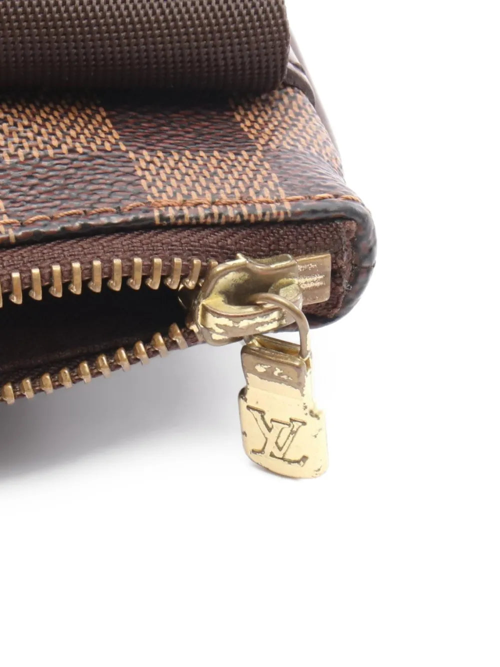 Pre-OwnedLouis Vuitton Pre-Owned2006 Pochette Melville crossbody bag