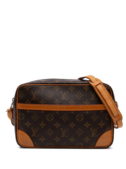 Pre-OwnedLouis Vuitton Pre-Owned2007 Monogram Trocadero 27 crossbody bag