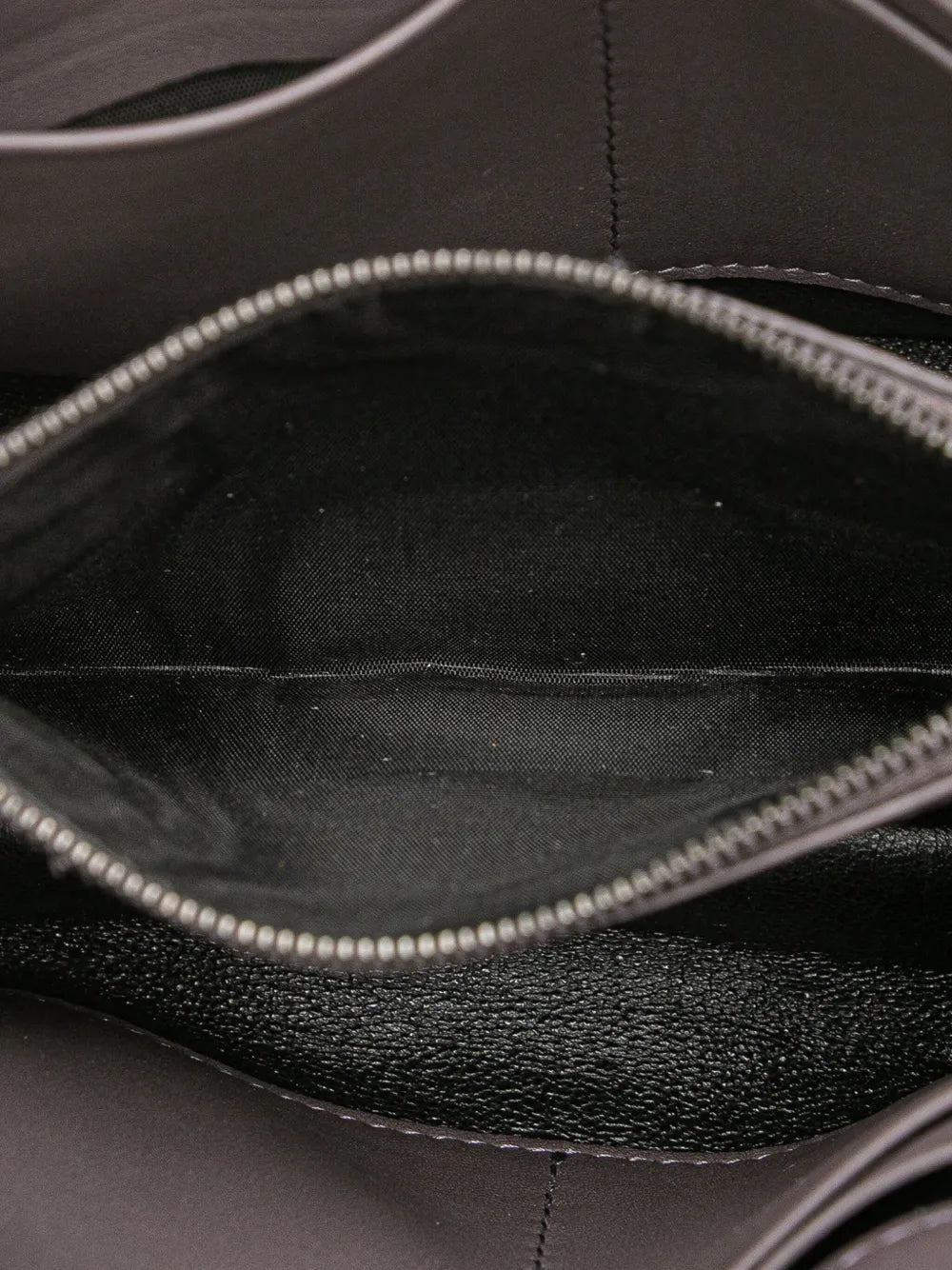 Pre-OwnedBottega Veneta Pre-Owned2012-2025 Nappa Intrecciato Chain Wallet shoulder bag