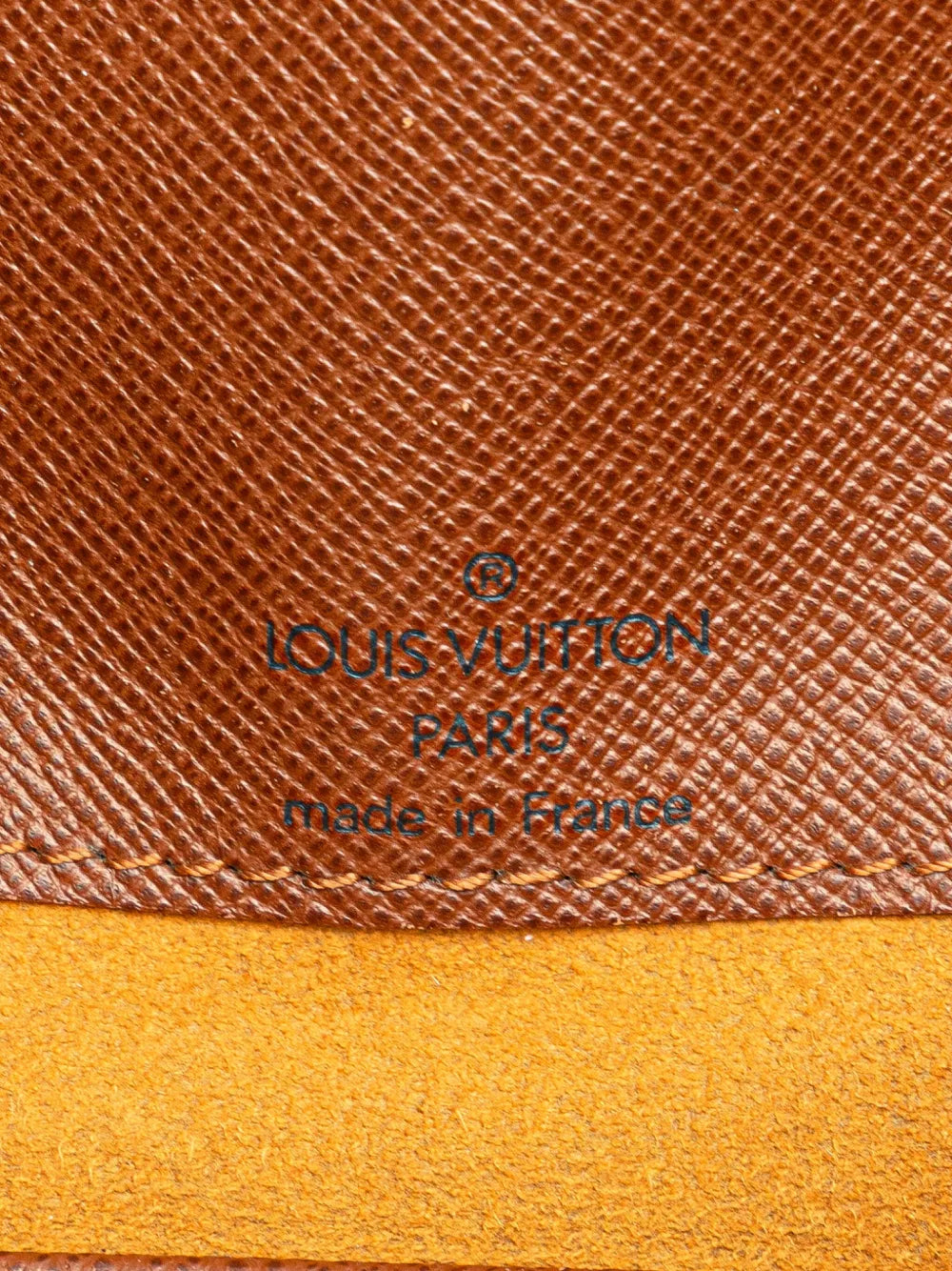 Pre-OwnedLouis Vuitton Pre-Owned2003 Monogram Musette Salsa Short Strap shoulder bag