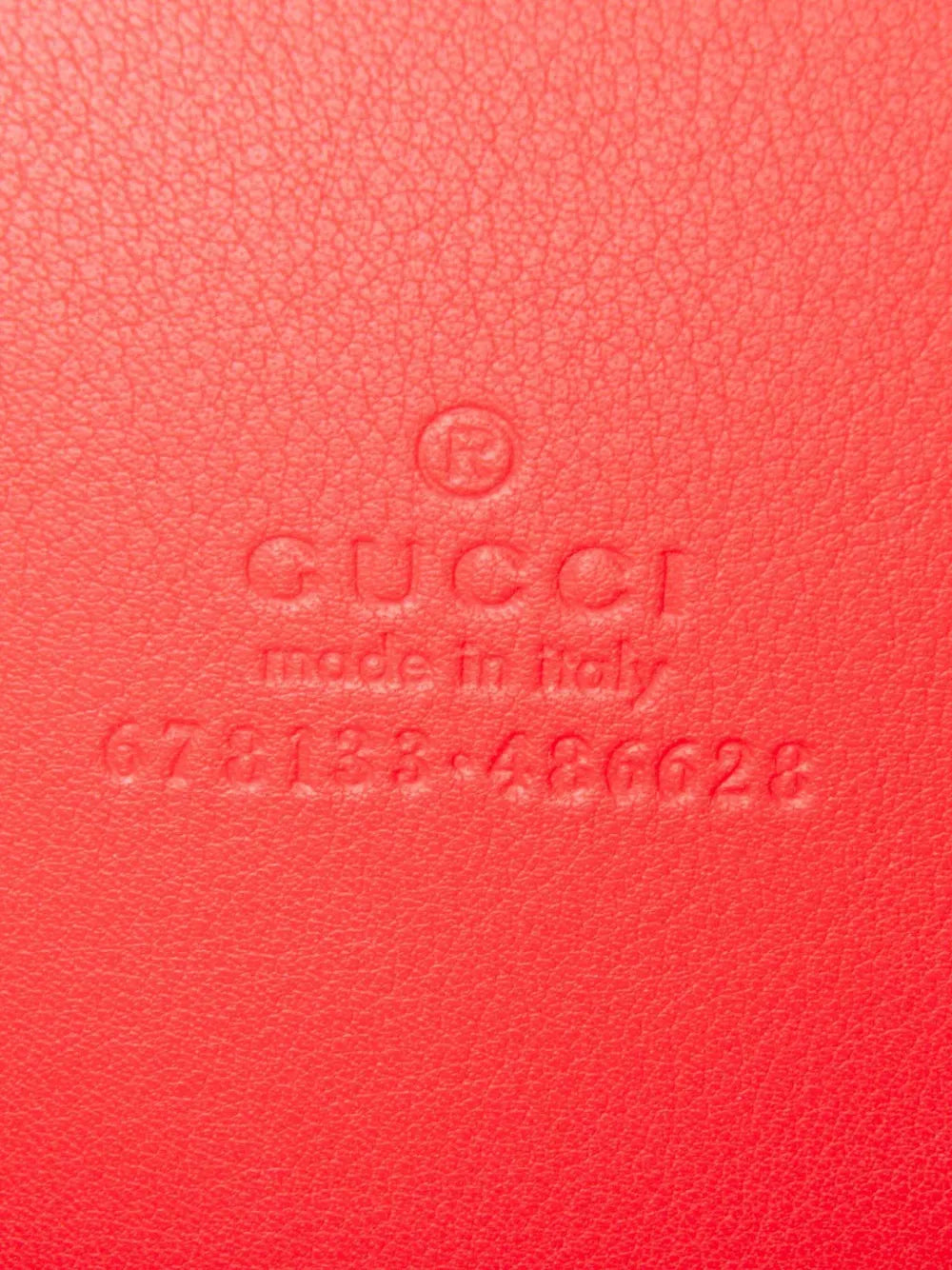Pre-OwnedGucci Pre-Owned2016-2025 Valentines Day GG Supreme Love Heart Bag crossbody bag