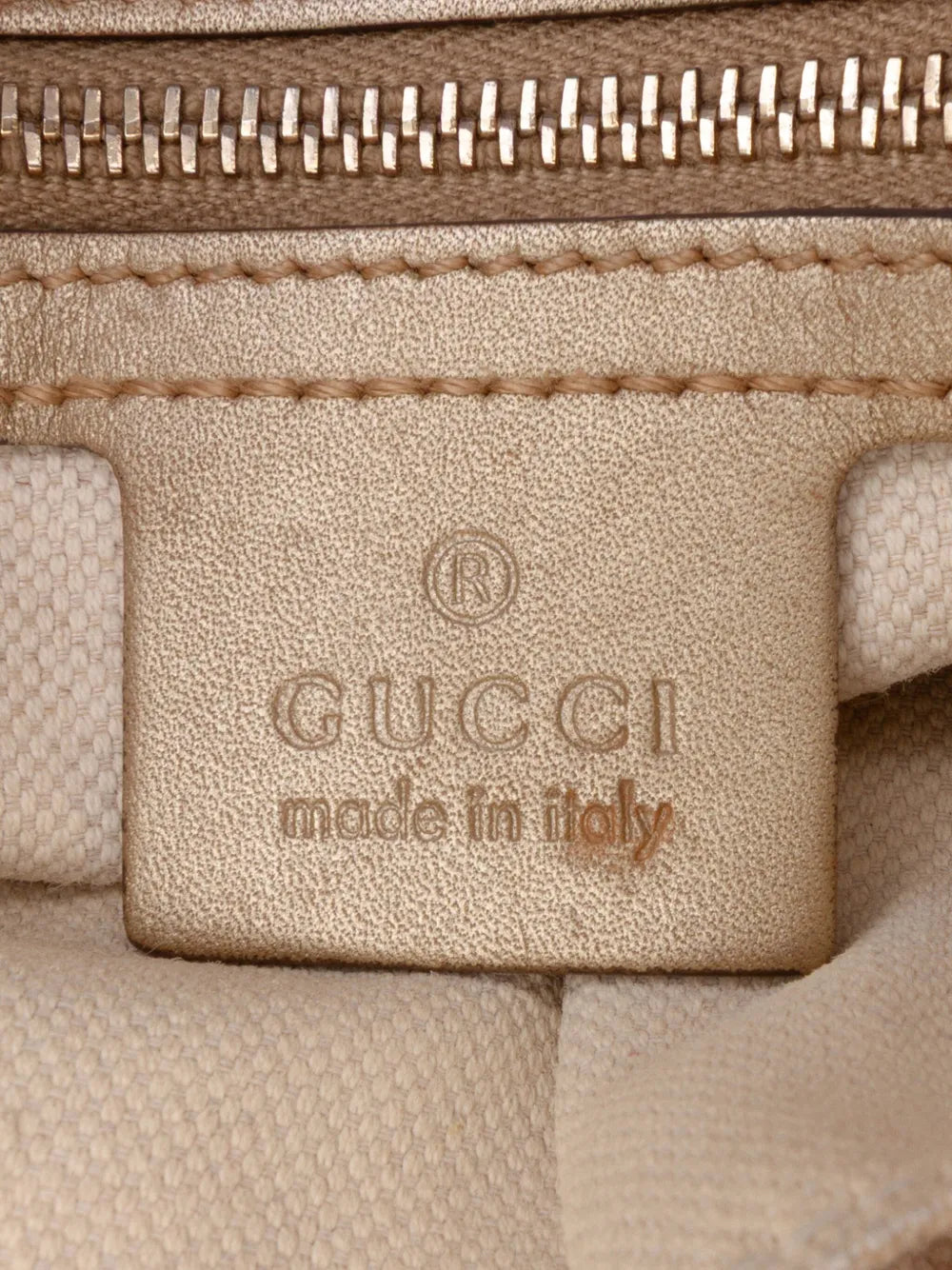 Pre-OwnedGucci Pre-Owned2016-2025 Small Guccissima Bree satchel