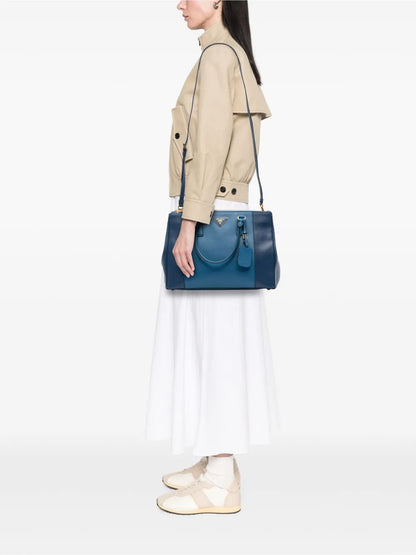 Pre-OwnedPrada Pre-Owned2013-2025 Medium Bicolor Saffiano Lux Galleria Double Zip satchel
