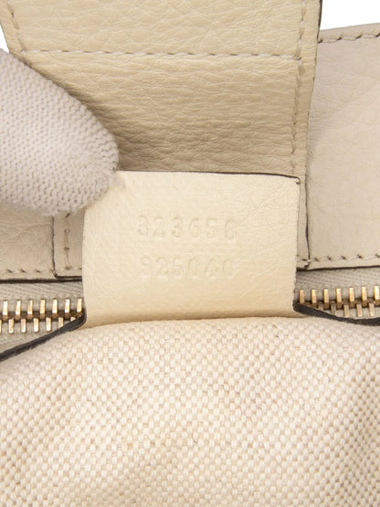 Pre-OwnedGucci Pre-Owned2016-2025 Large Calfskin Bamboo Shopper satchel