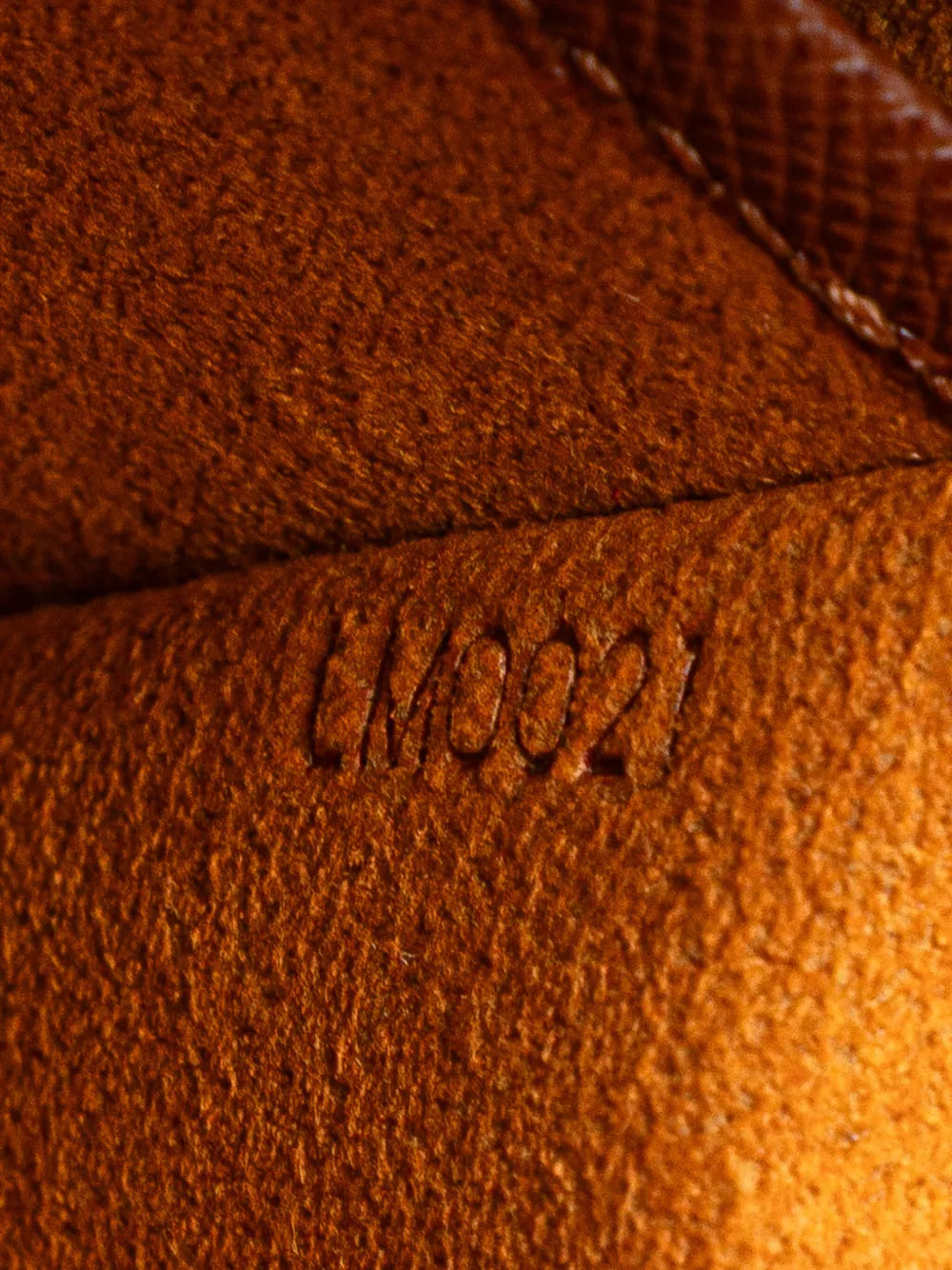 Pre-OwnedLouis Vuitton Pre-Owned2001 Monogram Musette Salsa Short Strap shoulder bag