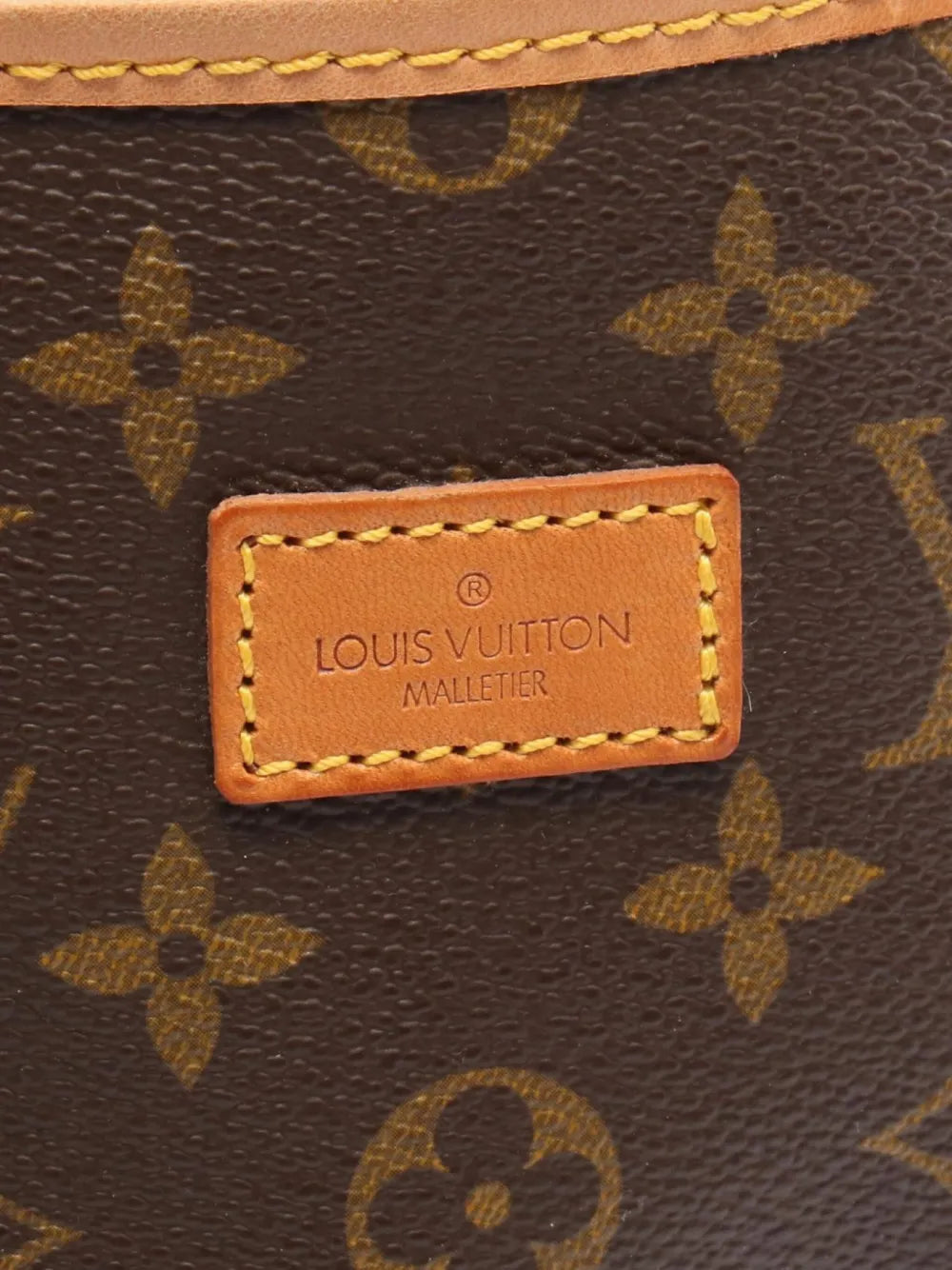 Pre-OwnedLouis Vuitton Pre-Owned1991 Saumur 35 monogram shoulder bag