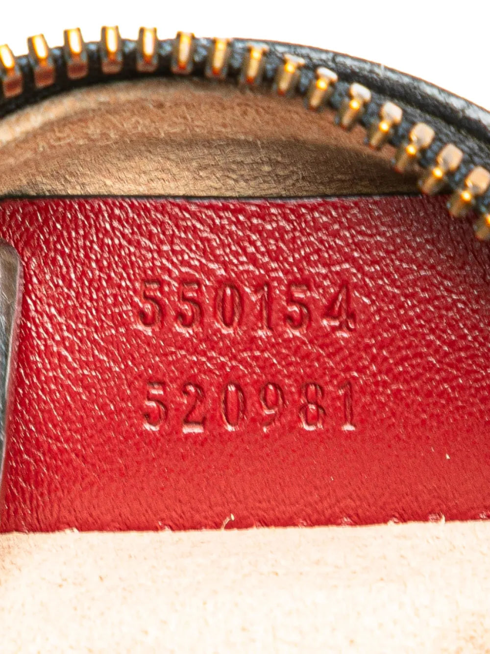 Pre-OwnedGucci Pre-Owned2016-2025 Mini GG Marmont Matelasse Leather Torchon Round crossbody bag