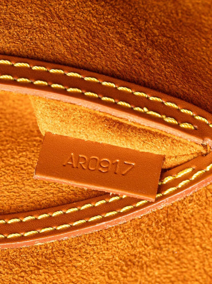 Pre-OwnedLouis Vuitton Pre-Owned1997 Epi Alma PM handbag