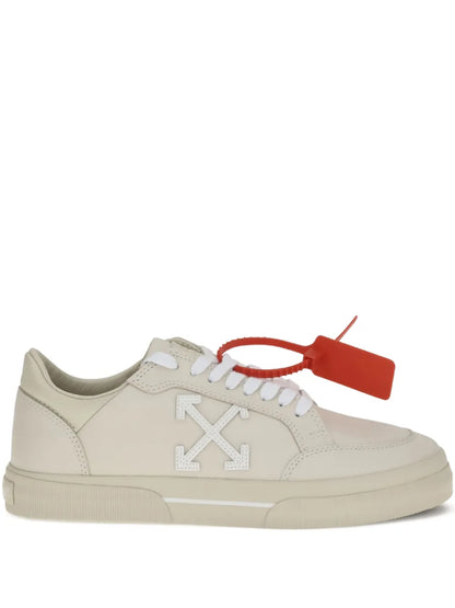 Off-White Vulcanized Arrow-Logo Low Sneakers floriamart.shop