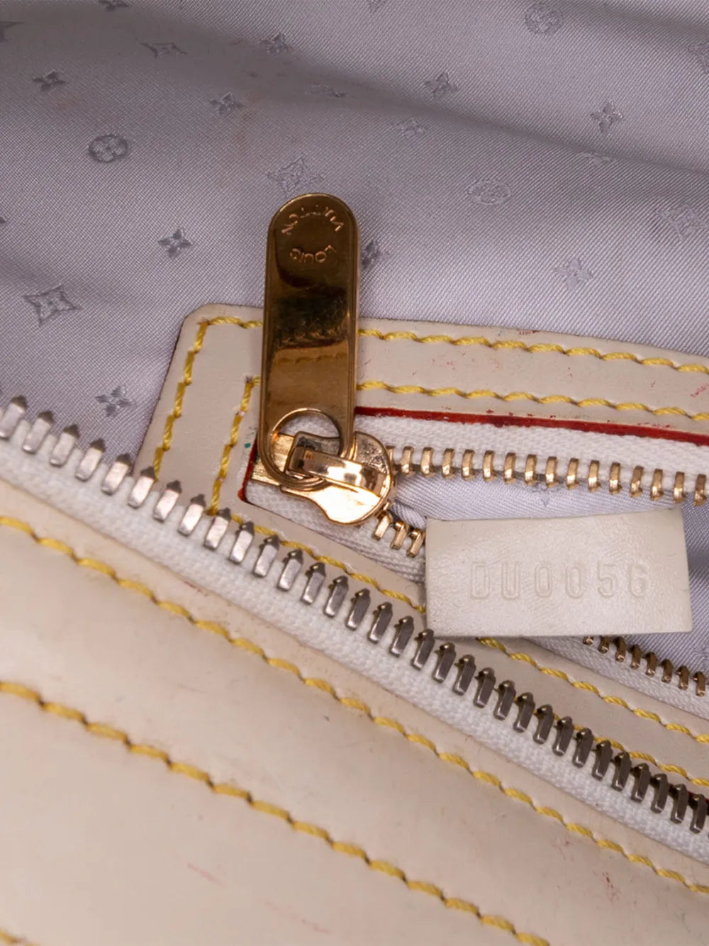 Pre-OwnedLouis Vuitton Pre-Owned2006 Suhali LEpanoui PM handbag