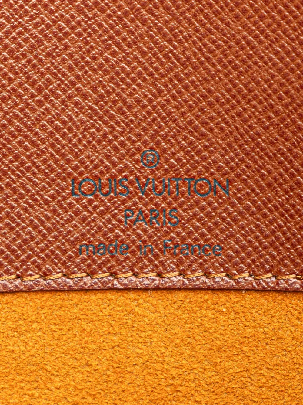 Pre-OwnedLouis Vuitton Pre-Owned2001 Monogram Musette Salsa GM crossbody bag