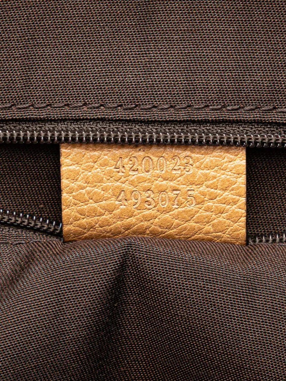 Pre-OwnedGucci Pre-Owned2000-2015 Medium Leather Dome satchel