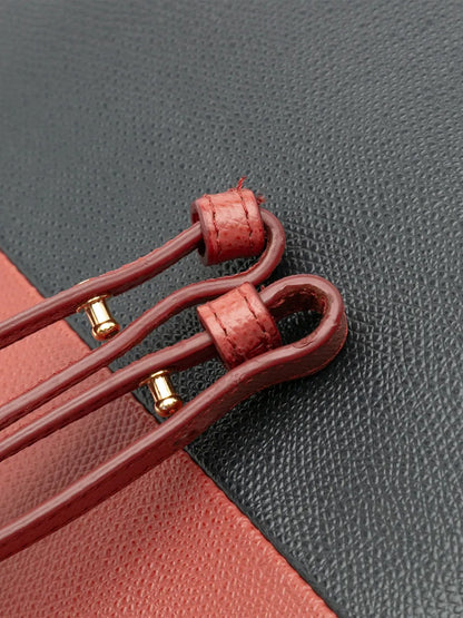 Pre-OwnedCeline Pre-Owned2017 Small Bicolor Leather Vertical Cabas satchel