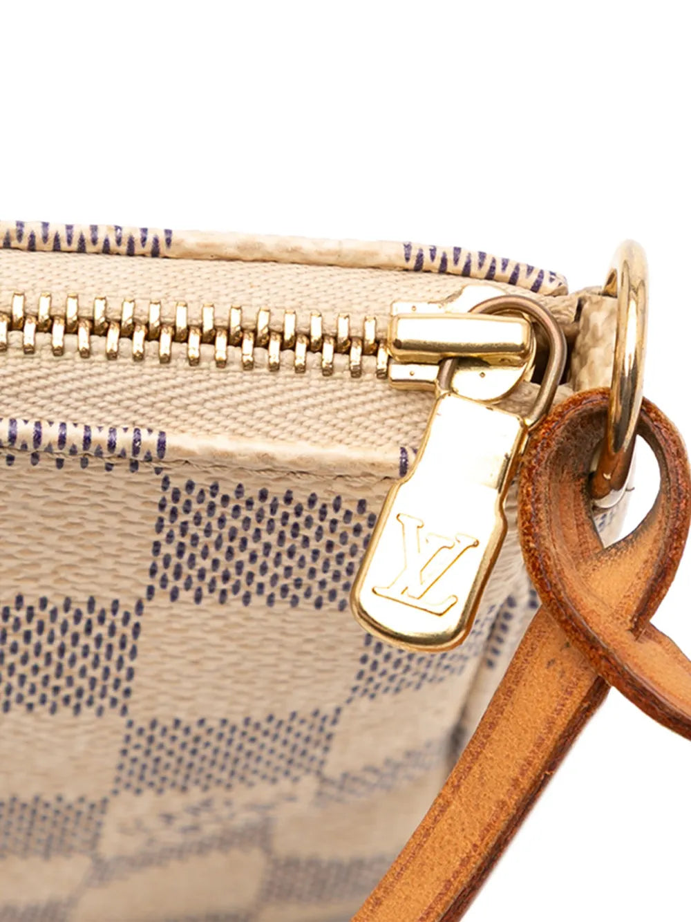 Pre-OwnedLouis Vuitton Pre-Owned2006 Damier Azur Pochette Accessoires shoulder bag