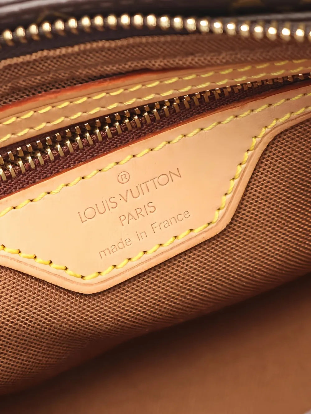 Pre-OwnedLouis Vuitton Pre-Owned2001 Trotteur monogram shoulder bag