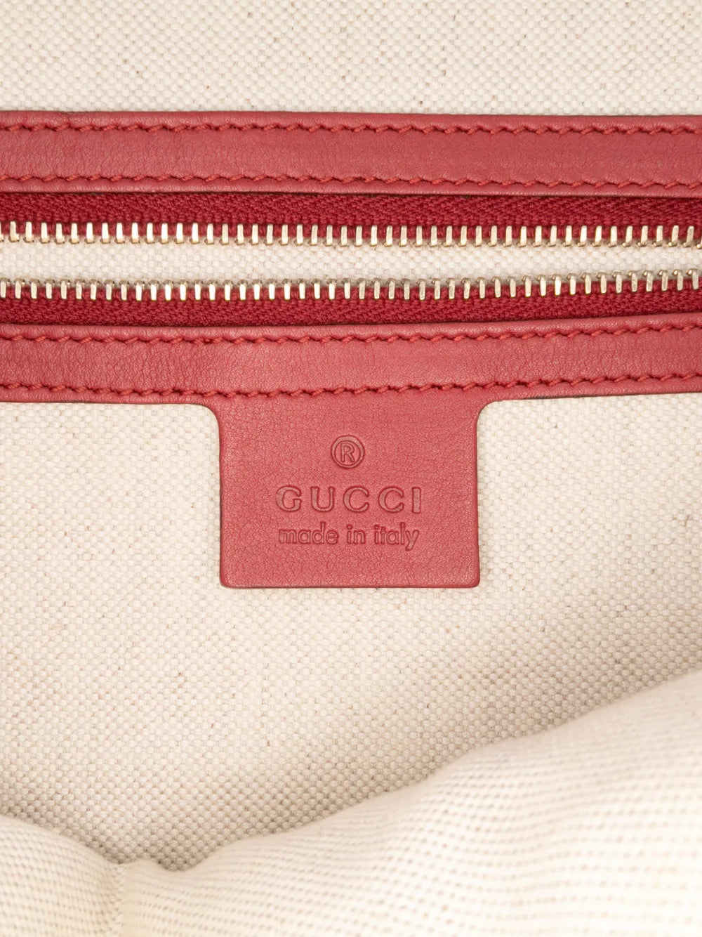 Pre-OwnedGucci Pre-Owned2016-2025 Large Microguccissima Patent Nice Dome Top Handle Bag satchel