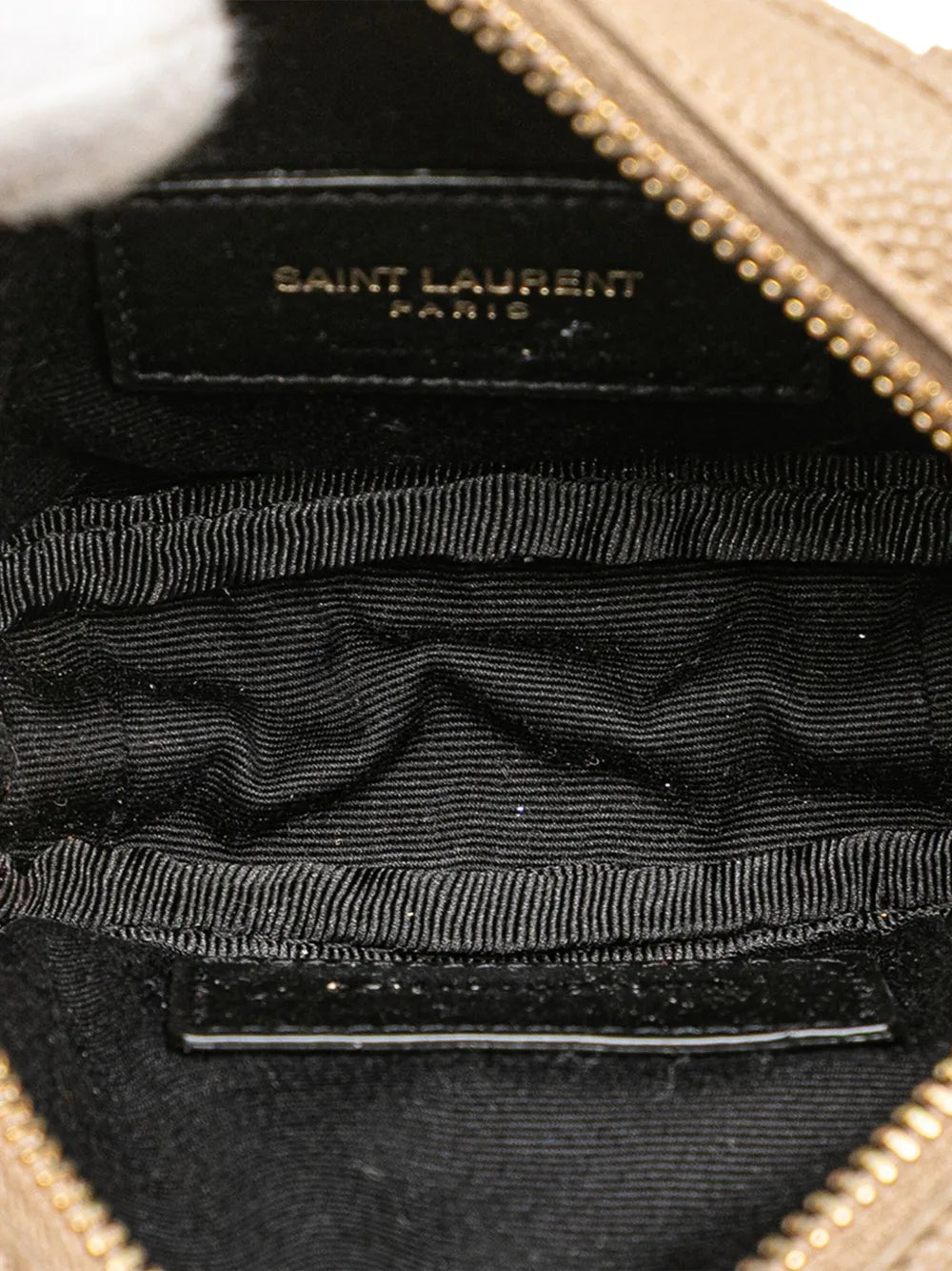 Pre-OwnedSaint Laurent Pre-Owned2020 Baby Matelasse Grain De Poudre Monogram Lou Camera Bag crossbody bag