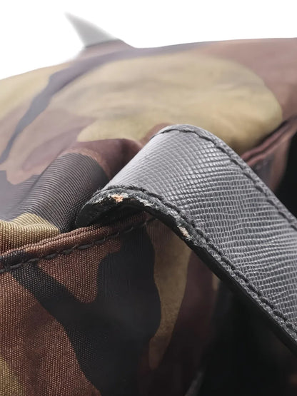 Pre-OwnedPrada Pre-Owned2010s camouflage buckle cross body bag